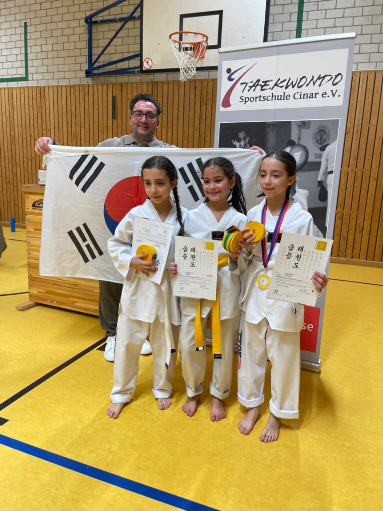 1ba4334e 5b84 4fc3 90a4 27f0aad5fff2