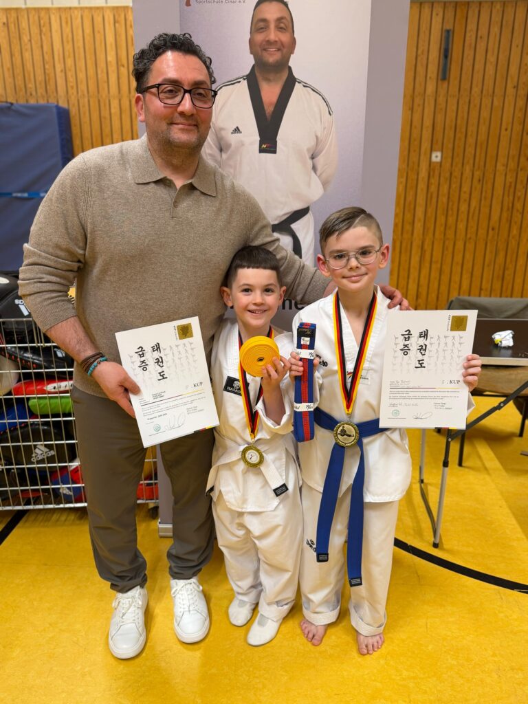 d86d85e6 b5c6 4ca3 890b 228786bcfdc5