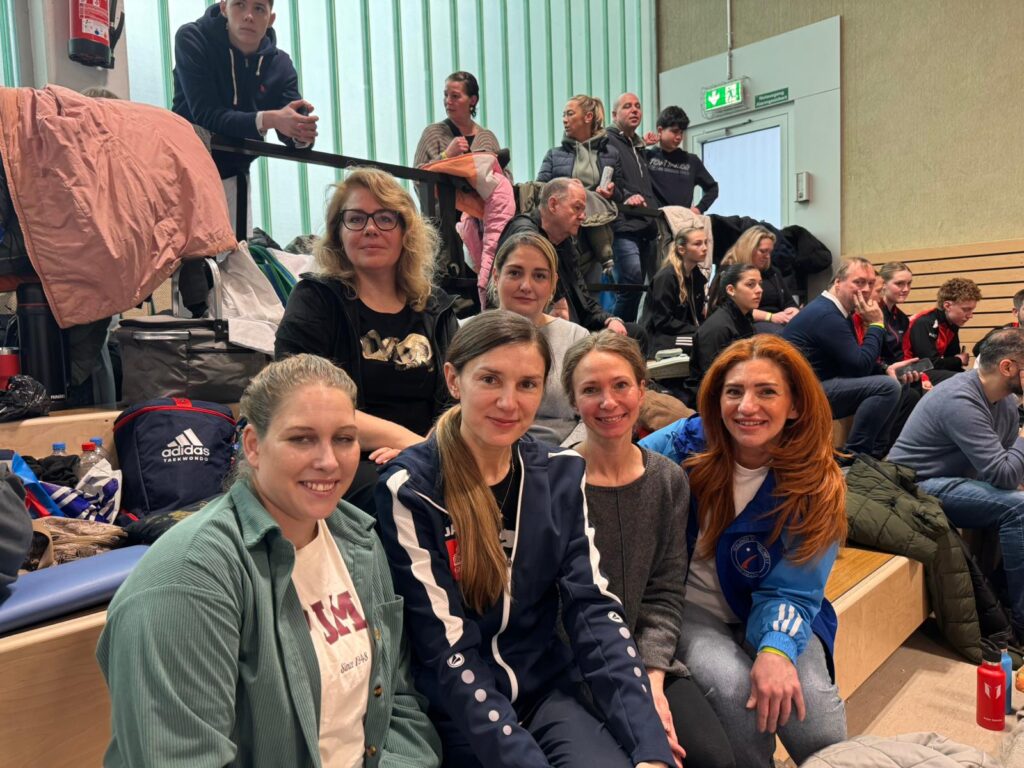 0e08f073 983a 4267 bfd8 c2a069e7f0bf